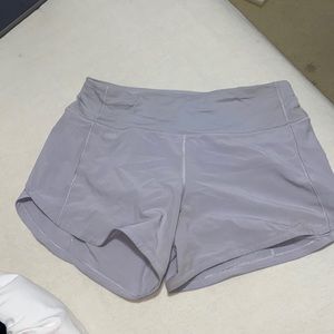 Lululemon speed up shorts chrome size 4